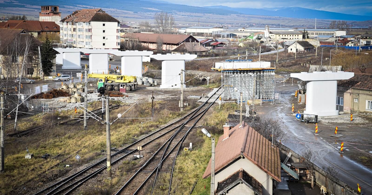 Elnapolták a döntést a hídperben